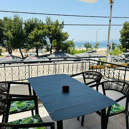 Seaviewapartment Ofrinion Exterior photo